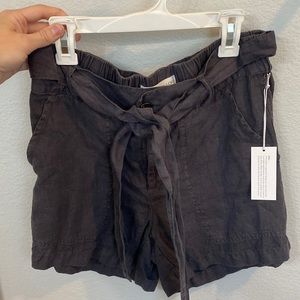 NWT Loft tie belt shorts